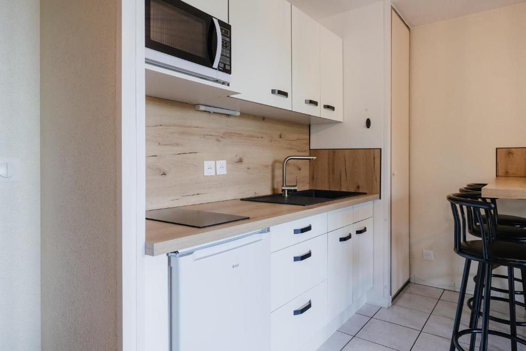 Bel appartement 6 couchages au plan d'eau d'Embrun photo 3