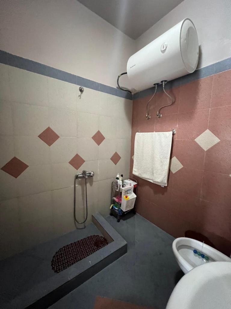 Guest House Vjosa 1st Floor photo 3