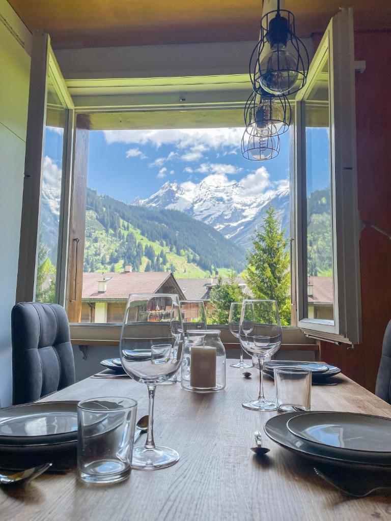 Swiss Alps Lodge photo 2