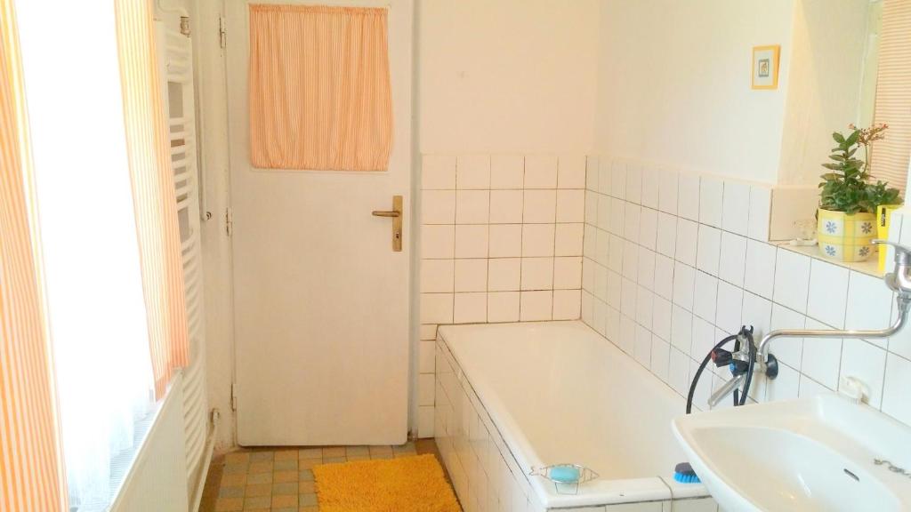 Safar residence photo 2