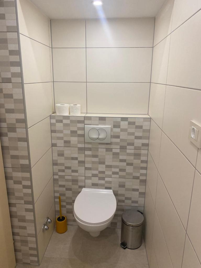 ground floor photo 4