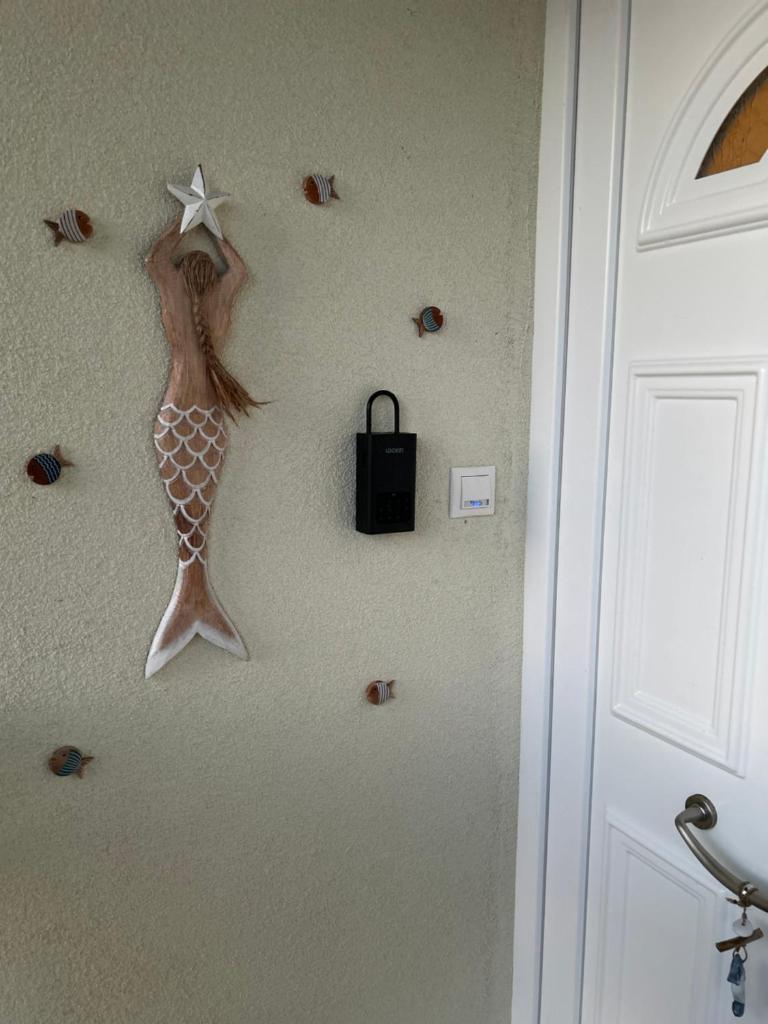 Calliope’s by the sea boutique suite photo 2