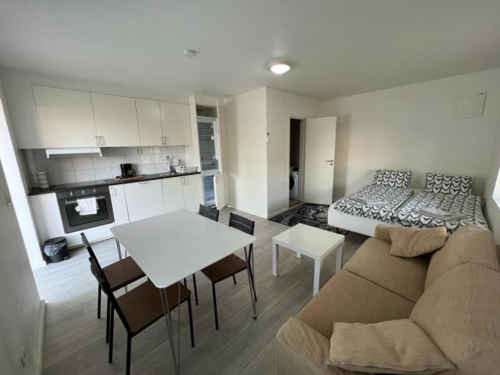 Furnished apartment close to the beach photo 4