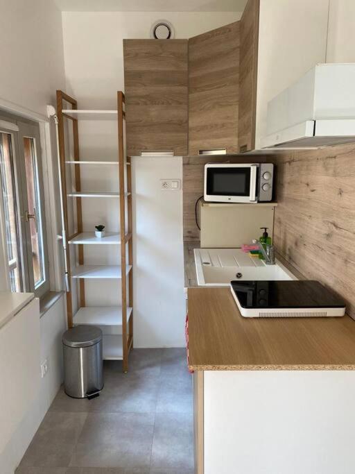 Studio situé au centre-ville