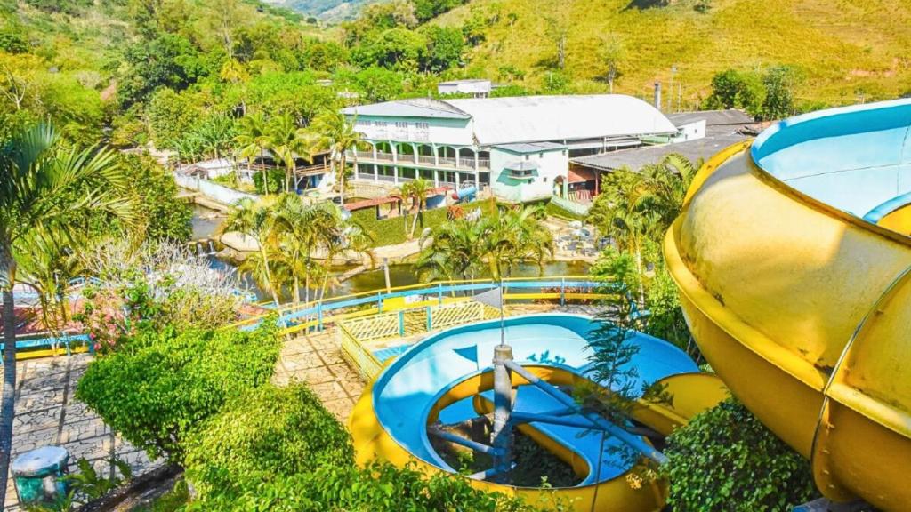 Hospedaria e Alojamento SítioChaminé Piscinas Naturais