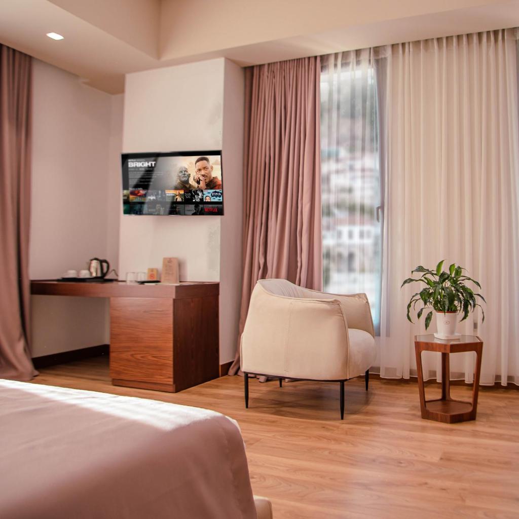 Portik Hotel photo 2