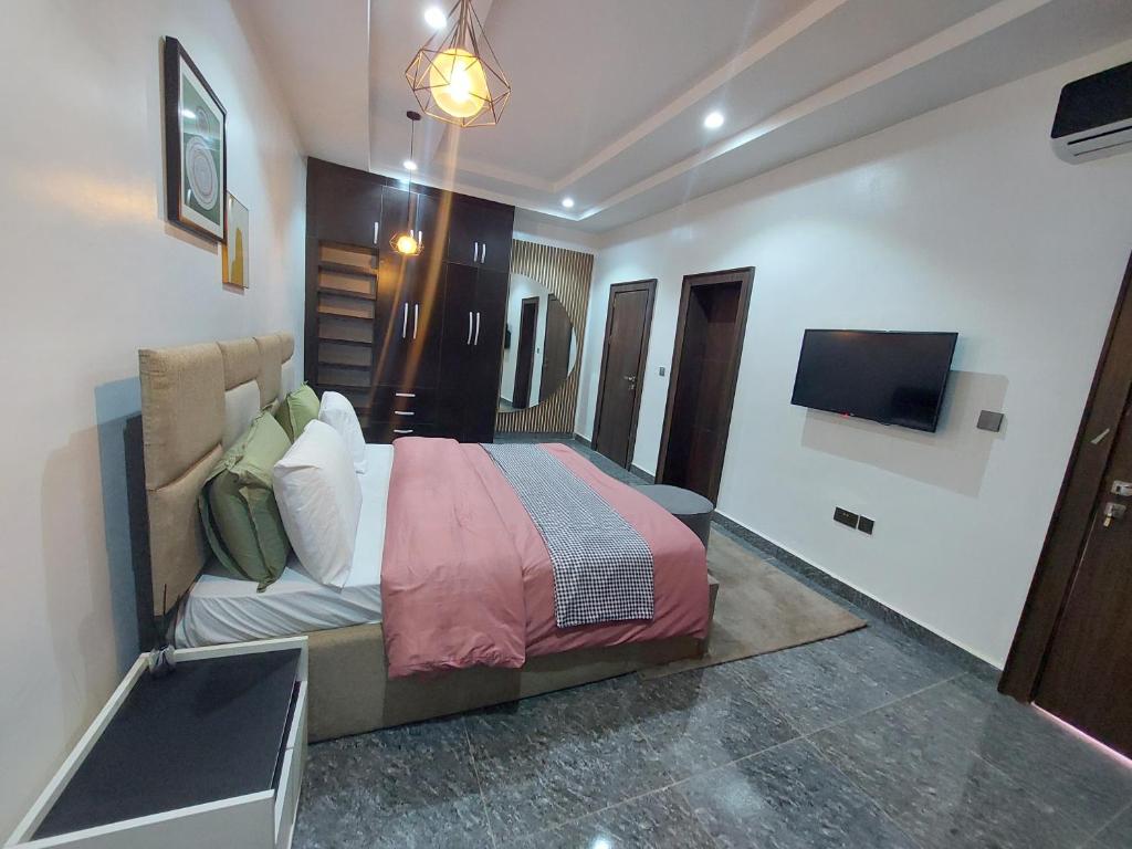 Officer Condo Apartments photo 1
