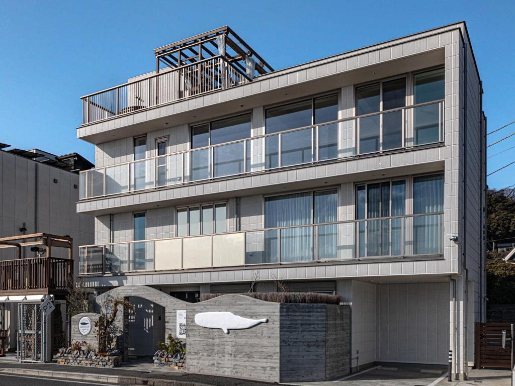 3rd House Inamuragasaki photo 2
