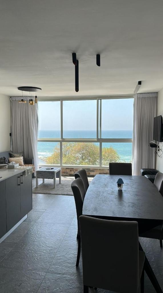sea view apartment photo 2