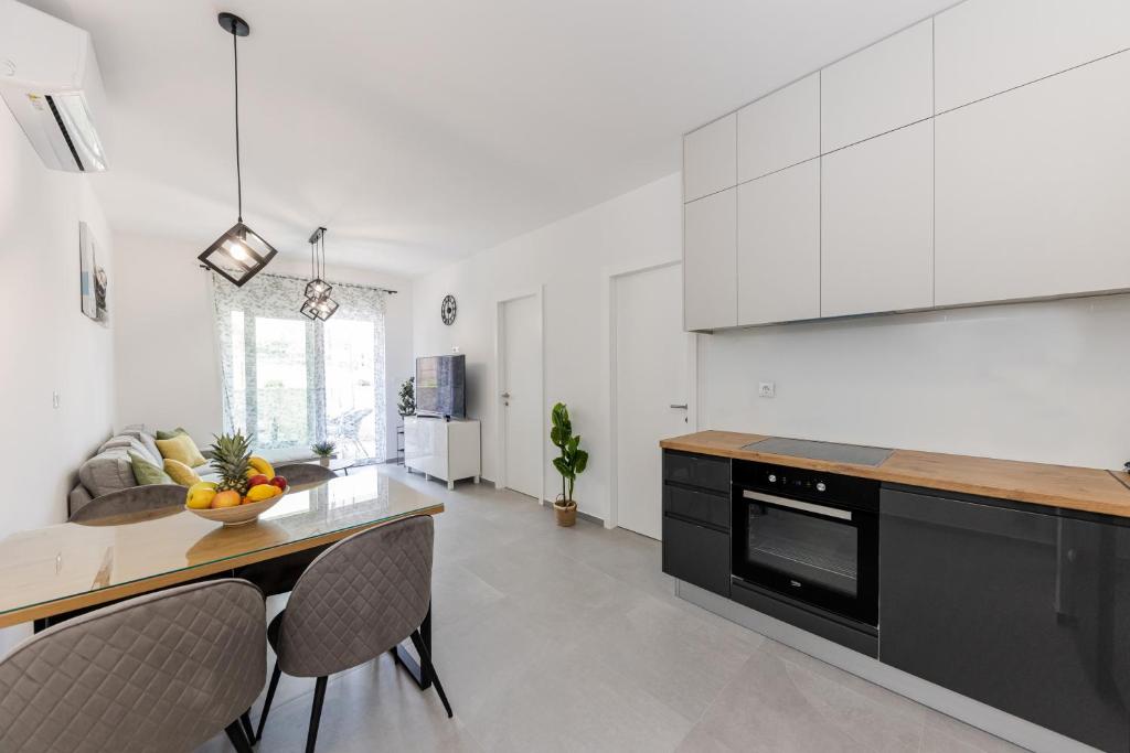Apartment Castrum Split photo 3