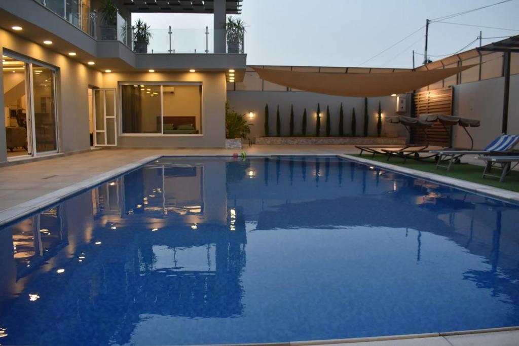 Gloria Chalet