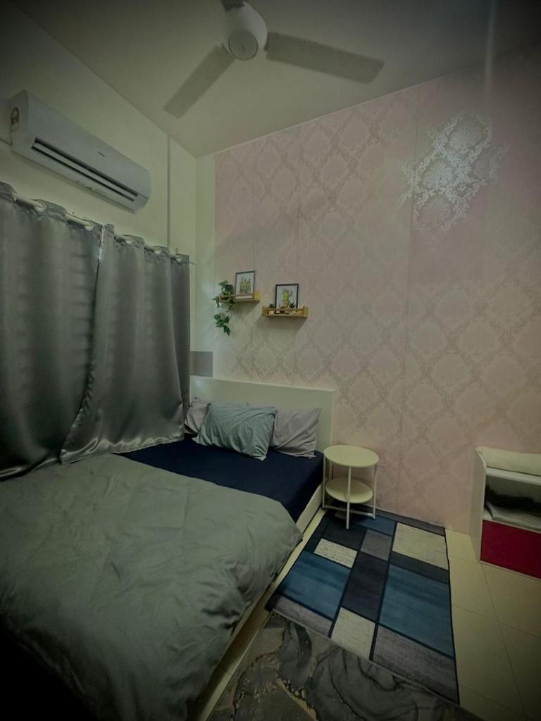 AD Homestay Gua Musang Terrace House with 3 room photo 3