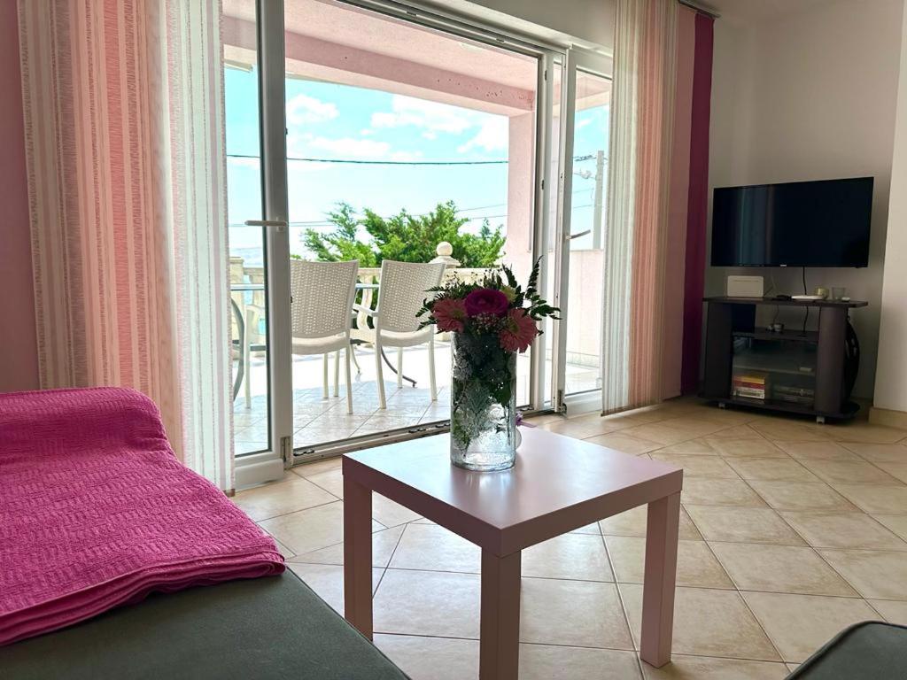 Beachfront Apartments Baricevic with Pool photo 4