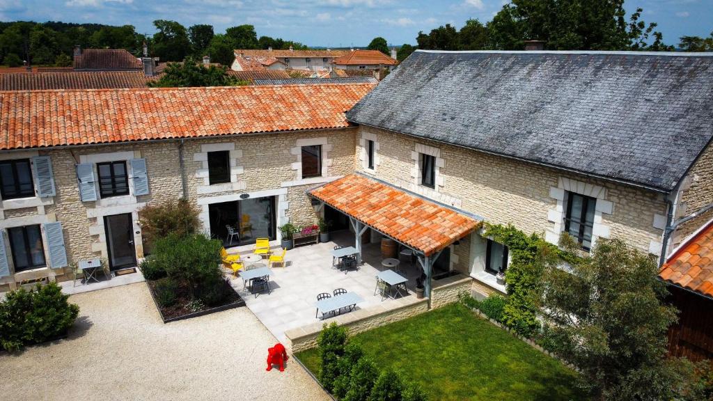 AU LOGIS DE BELLEFOIS - Chambres d'hôtes photo 1