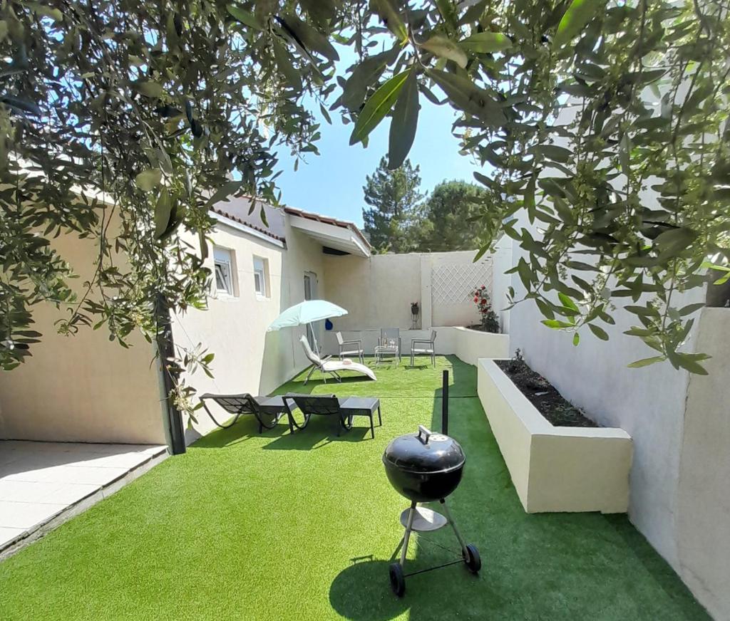 L'olivier TESSA Hôtesse suite 30m2 terrasse 20m2