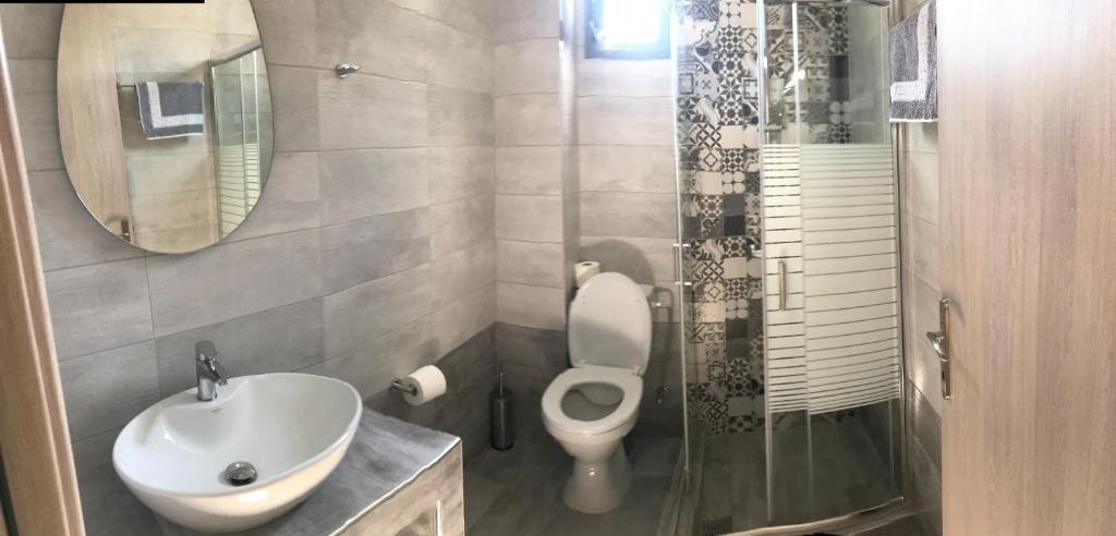 Savvas House photo 4