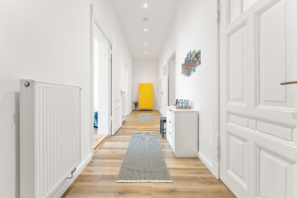 3 Zimmer Apartment, 6 Betten unweit Hauptbahnhof,WiFi, Wäschetrockner, Netflix photo 3