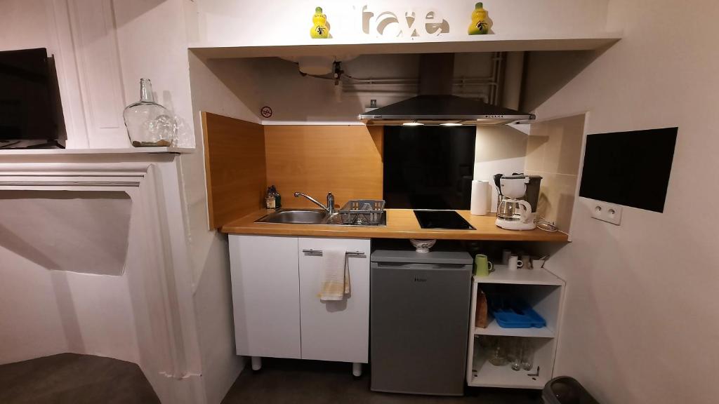 Toulouse 15 mn appart 3 lits propre cuisine sde 4 personnes photo 3