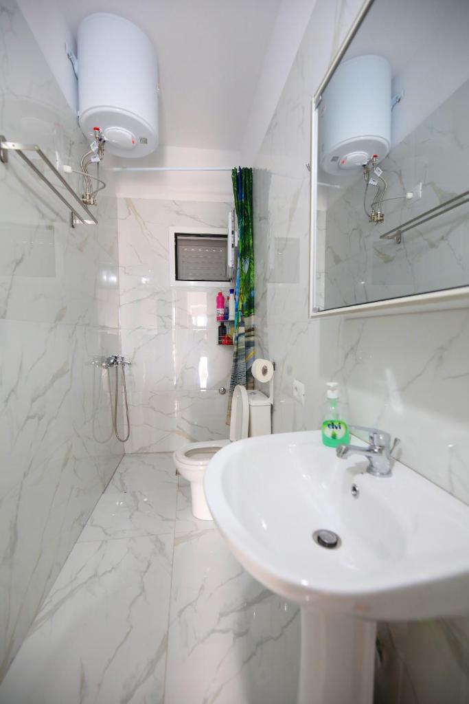 Kabasa Apartments Vlorë photo 2