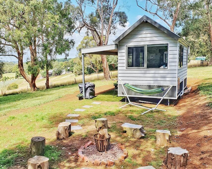 Mornington Peninsula Tiny House - Tiny Stays - Tap to explore photos