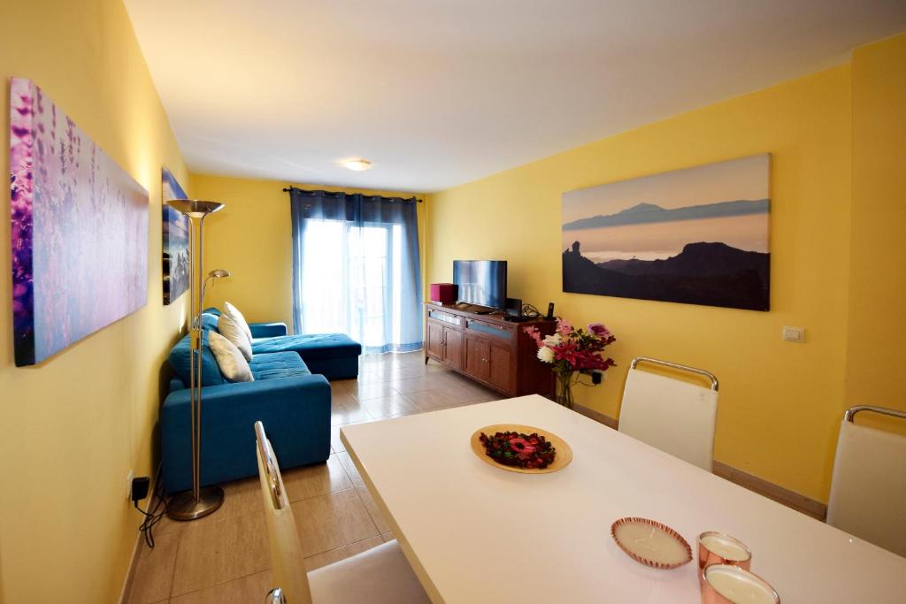 ELEGANTE APARTAMENTO CON BONITAS VISTAS photo 3