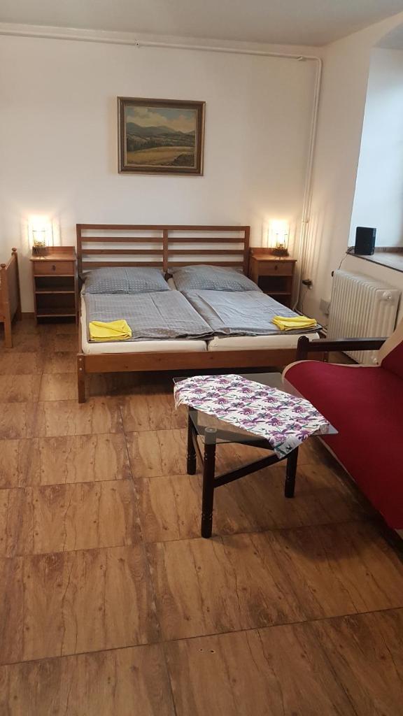 Apartmán 1, třílůžkový s přistýlkou s kuchyní a koupelnou photo 2