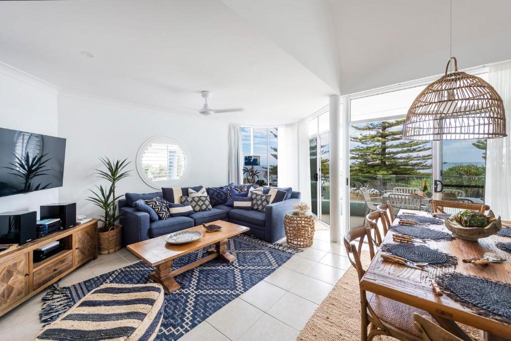 La Ronde Three - Unit 3 - Oceanstays photo 1