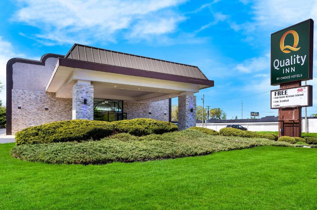 Quality Inn South Bend near Notre Dame photo 3
