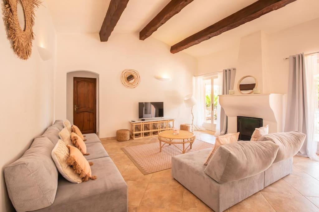 Villa Pastel photo 2