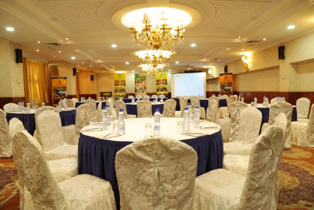 Safi landmark Hotel & Suites photo 1