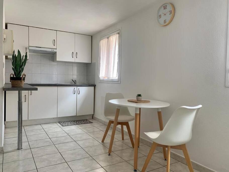 Studio 35 m2 proche de la plage photo 3