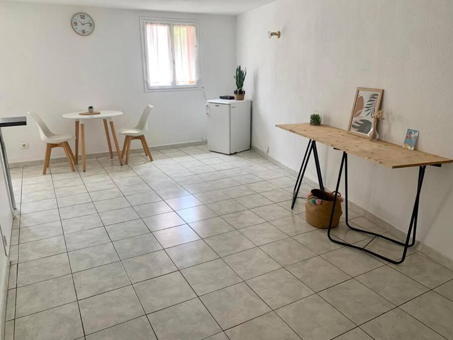 Studio 35 m2 proche de la plage photo 4