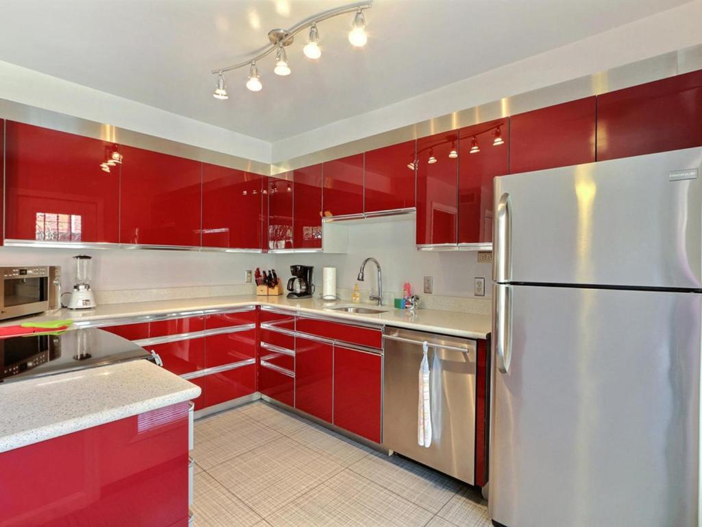 Pickett`s Place image