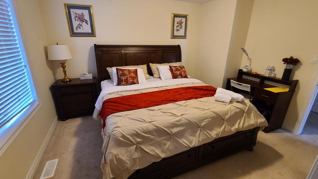 Beautiful Master Bedroom, TV, Wi-fi, Laundry, Parking