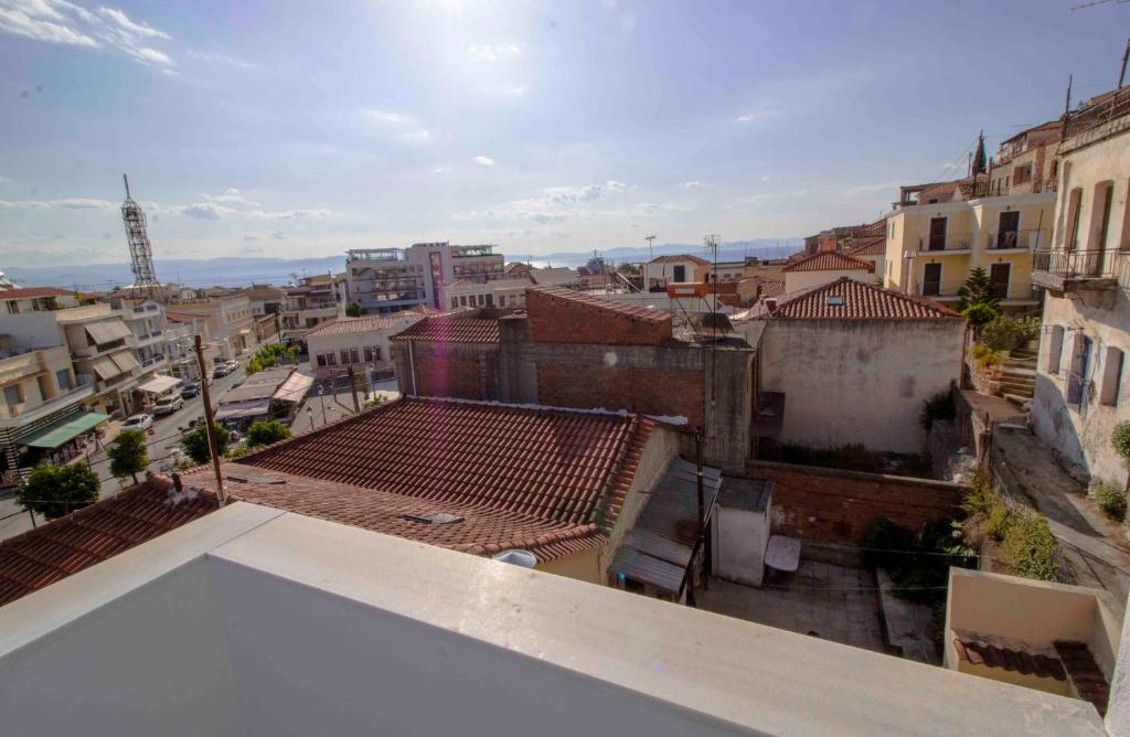 Laconian Collection Cosy House in the heart of Gytheio photo 2