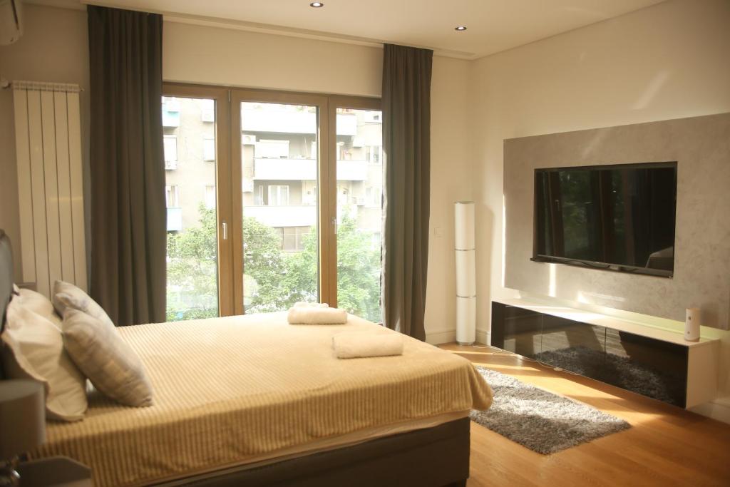 Natalie's Condo photo 1