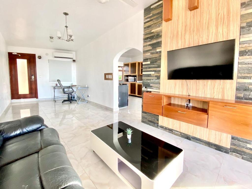 Inviting 2-Bed Apartment in Cofresi photo 1