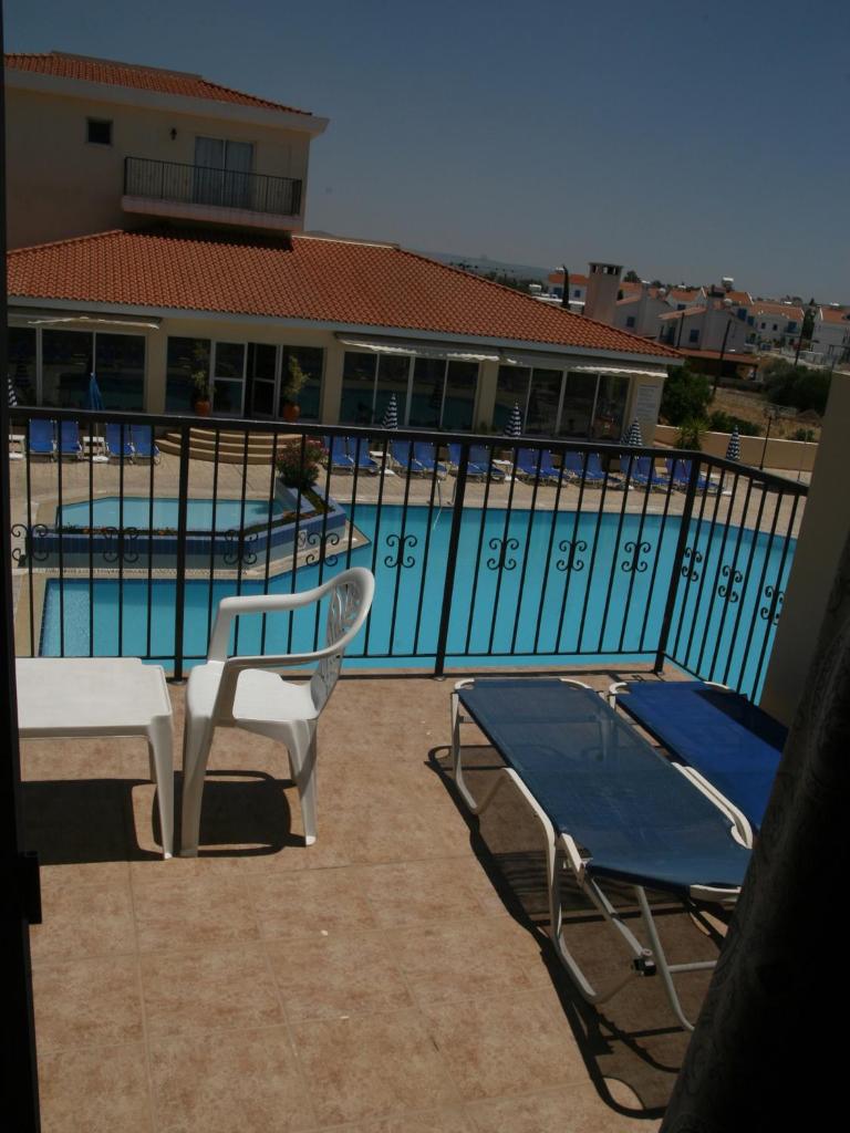 Latchi Studio Apartment photo 4