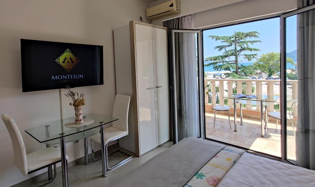 Montesun Residence photo 4