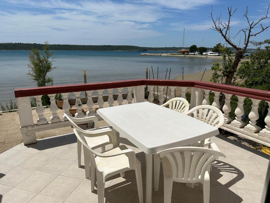 4 Persons app on the beach, ground floor