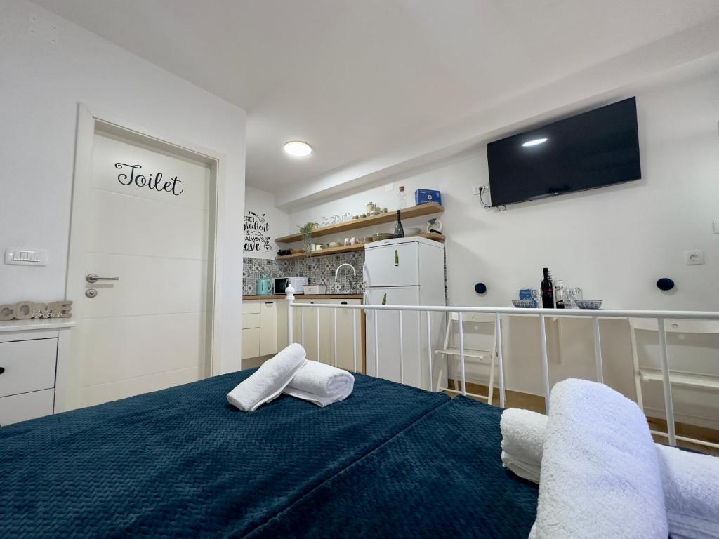 Matek family & studio apartment Rovanjska photo 4