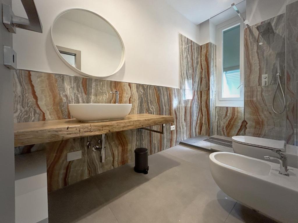 New Moon Rooms photo 3