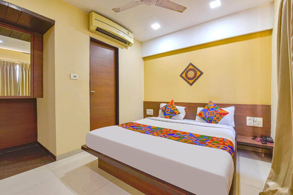 FabHotel RB Residency photo 3