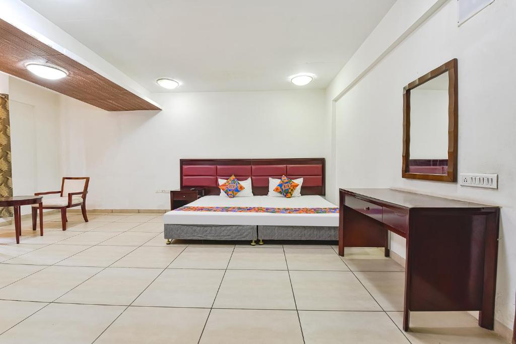 FabHotel GL Residency photo 4
