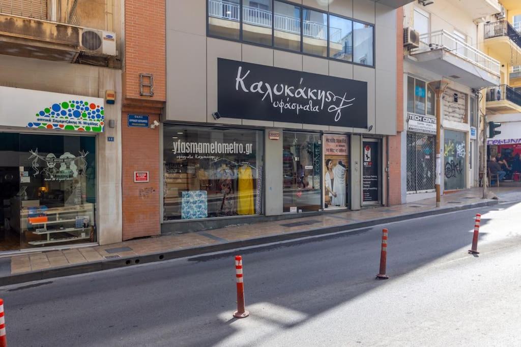 Downtown Spacious Loft Apartment just 3 minutes from City Centre, Crete