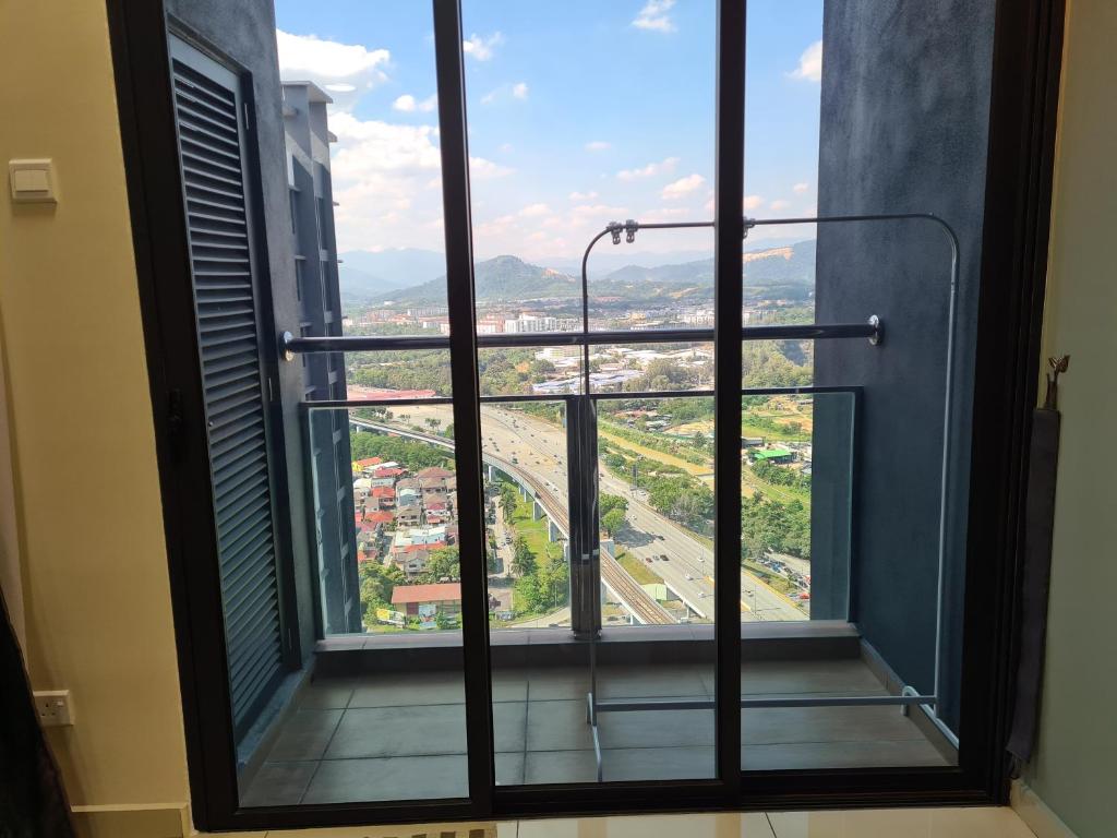 Alpine Parkland Netflix 5 beds at MRT Batu 11 Cheras photo 3