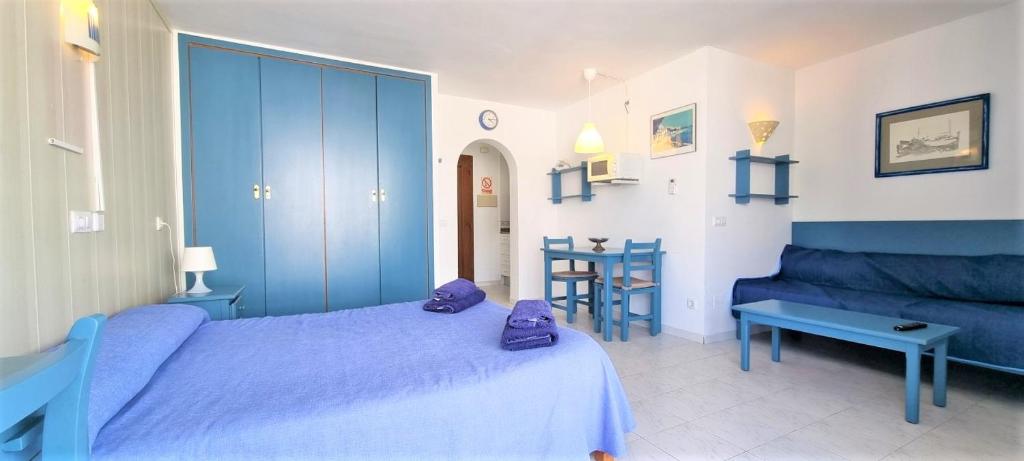 Apartamentos Can Marsalet photo 1
