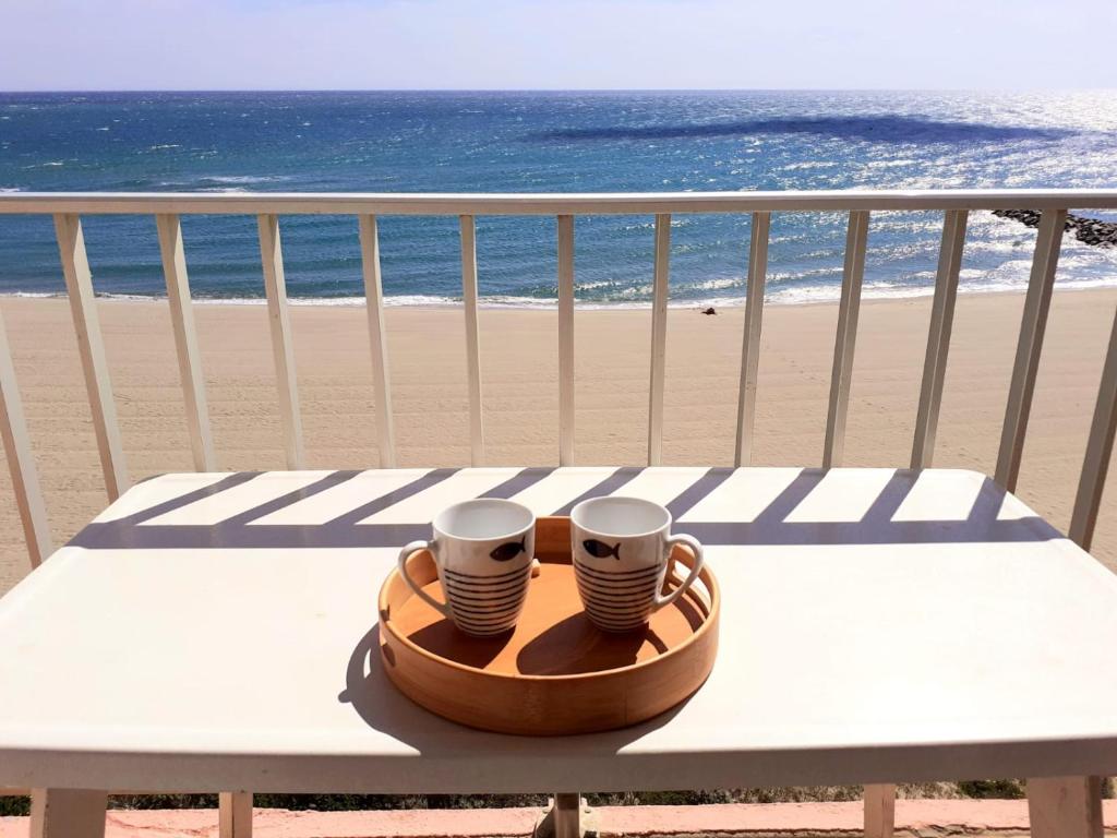 Magnifique vue mer pour ce T2 front de mer et commerces - 4OND56