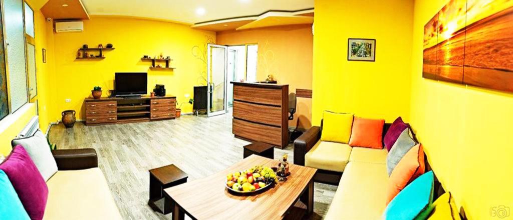 Domino Yerevan Hostel - Hotel