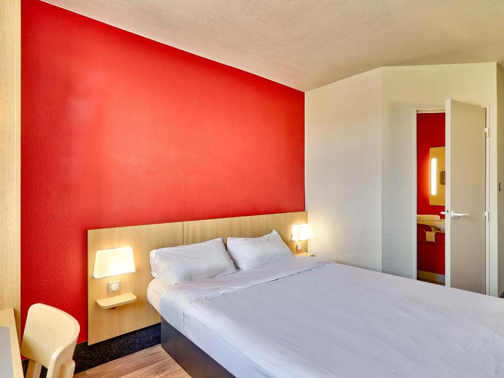 B&B HOTEL Clermont-Ferrand Gerzat photo 1